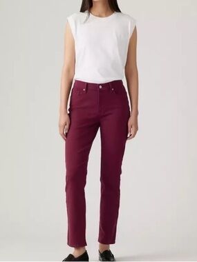 Levi’s Classic Straight Maroon Burgundy Jeans Size 24W NEW
